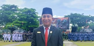 Ketua DPRD Sementara Natuna Hadiri Upacara HUT TNI ke-79 di Pantai Piwang