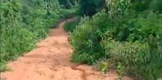 Warga Desa Bakong Kecewa Terhadap Klaim Alias Wello Soal Pembangunan Jalan