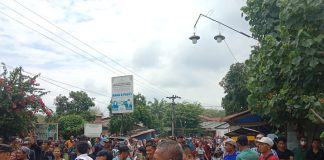 Ratusan Warga Kecamatan Buntu Pane Hadang Serta Gagalkan Aksi Aktivis Saat Demonstrasi