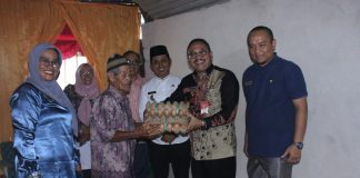 Pemko Payakumbuh Salurkan Bantuan Permakanan Bagi Kelompok Rentan
