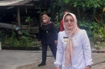 Pjs Bupati Natuna Tinjau TPS di Pasar Ranai