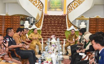 Diskusi Terkait Pelayanan Roro hingga Abrasi, Pjs Bupati Terima Audiensi HMI Bengkalis