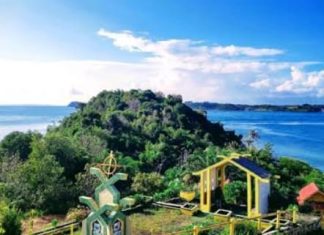 Revitalisasi Tugu Katulistiwa Jadi Prioritas Novrizal untuk Meningkatkan Pariwisata Lingga