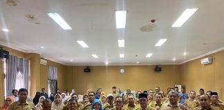 Pemkab Bireuen Gelar Rapat Monitoring dan Evaluasi Perlindungan Pekerja pada Pemerintahan Desa