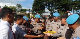 Cegah Praktik Judol dan Penyalahgunaan Medsos, Propam Polres Simalungun Sidak HP Personel Polres Simalungun