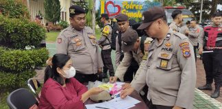 Kapolres Simalungun Pimpin Gelar Pasukan, Amankan 2.007 TPS di Pilkada 2024