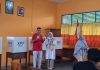 Bupati Natuna Wan Siswandi Gunakan Hak Pilih di TPS 002, Ajak Warga Tentukan Masa Depan Natuna
