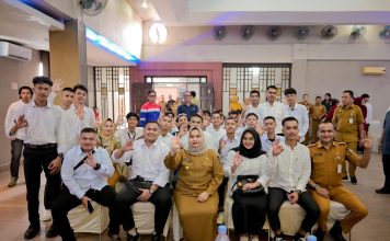 Bupati Kasmarni Buka Pelatihan Unit Berdasarkan Kompetensi Bagi Masyarakat