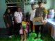 Brigadir Steven Silap Bagikan Sembako untuk Lansia dan Warga Sakit Menahun