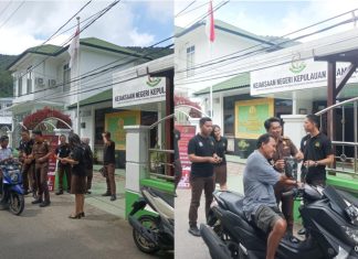 Bagikan Stiker dan Kaos, Kejari Anambas Gelar Sosialisasi HARKORDIA Kepada Pengguna Jalan