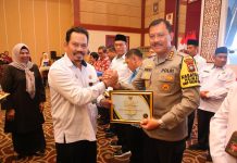Polda Kepri Terima Anugerah Keterbukaan Informasi Publik Tahun 2024