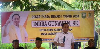 Reses Ketua DPRD Siak di Kampung Bandar Sungai Penuh Kehangatan
