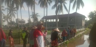 Terapkan Transparansi Dalam Pelaksanaan Padat Karya Tunai, Geuchik Syaifuddin Berharap Dimasa Akan Datang Ada Geucik Lebih Baik Darinya