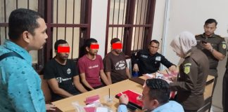 Polres Aceh Timur Limpahkan Tiga Tersangka Penyelundupan Rohingya ke Kejari Aceh Timur