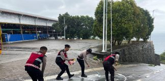 Polres Anambas Respon Cepat Tangani Tumpahan Solar di Jalan Tarempa