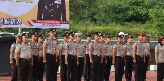 AKBP Apri Fajar Hermanto, S.I.K., Pimpin Upacara Kenaikan Pangkat 25 Personel Polres Lingga Periode 1 Januari 2025