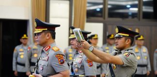 Kapolri Pimpin Sertijab Kapolda Sumbar Irjen Pol Dr. Gatot Tri Suryanta