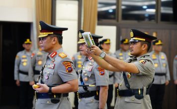 Kapolri Pimpin Sertijab Kapolda Sumbar Irjen Pol Dr. Gatot Tri Suryanta