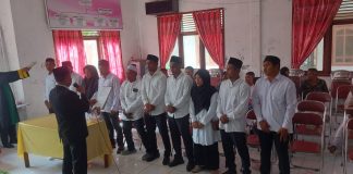 Camat Peudawa Kukuhkan Para Pengurus Tuha Peut/ BPD Untuk 2 Gampoeng