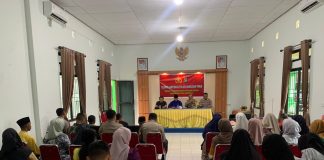 Kapolsek Bunguran Timur Gelar Jumat Curhat Kamtibmas untuk Tangani Keluhan Masyarakat