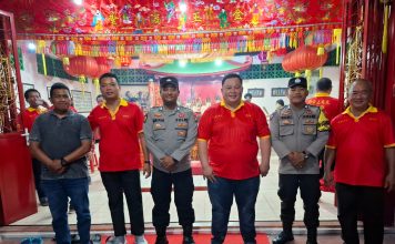 Personel Polsek Daik Lingga Amankan Perayaan Ulang Tahun Kelenteng Yen Tian Santi dan Sembahyang Keselamatan