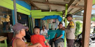 Bhabinkamtibmas Polres Natuna Sosialisasi Keselamatan Berlalu Lintas Jelang Ramadhan dan Idul Fitri 1446 H