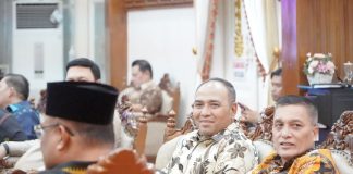 Pj Bupati Aceh Timur Hadiri Pisah Sambut Pj Gubernur Aceh Dengan Gubernur dan Wakil Gubernur Aceh Periode 2025-2030
