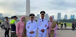 Resmi Dilantik Sebagai Bupati dan Wakil Bupati Kabupaten Lingga M Nizar – Novrizal Siap Menjalankan Amanah