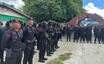 Dansat Brimob Polda Sultra Pimpin 532 Personel Pengamanan Rapat Pleno Terbuka Penetapan Paslon Terpilih Pilkada Buton Tengah