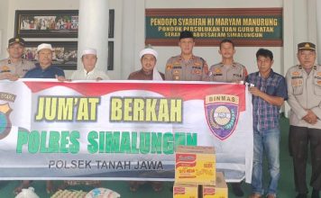 Kapolsek Tanah Jawa Gelar Jumat Berkah Di Parsulukan Serambi Babusalam