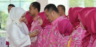 Dewi Ansar Lantik Pengurus Baru Dekranasda Provinsi Kepri Periode 2025-2030