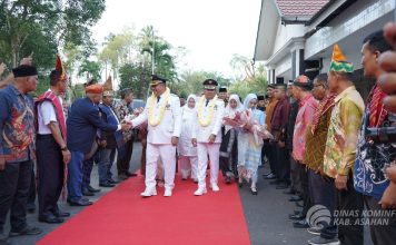 Iringan Marhaban Sambut Kedatangan Bupati dan Wakil Bupati Asahan