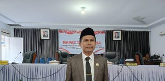 Bupati dan Wakil Bupati Buton Tengah Resmi Ditetapkan DPRD, Ketua Komisi II Awaluddin Siap Bersinergi dengan Pemerintah