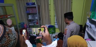 Warga Mawasangka Gempar, Bayi Laki-laki Ditemukan Didepan Puskesmas