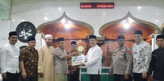 Dipimpin Wali Kota, TSR 1 Payakumbuh Sambangi Masjid Mukhlisin