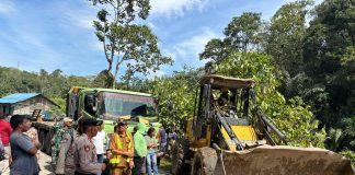 Polisi dan Instansi Terkait Amankan Lokasi Pascagempa di Kabupaten Tapanuli Utara