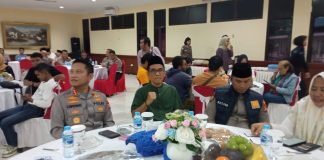 Buka Puasa Bersama Kapolresta Barelang, Ketua PWI Kepri Andi Gino: Do’akan Heribertus Sukses Jalani Sespimti