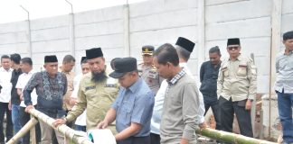Bupati Kasmarni Sambut Kunker Gubri Abdul Wahid di Kawasan Industri Desa Buruk Bakul