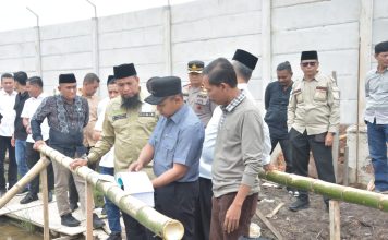 Bupati Kasmarni Sambut Kunker Gubri Abdul Wahid di Kawasan Industri Desa Buruk Bakul