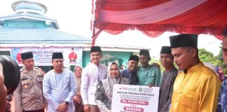 Sapa Warga dan Salurkan Berbagai Bantuan, Bupati Kasmarni Safari Ramadhan ke Rupat Utara