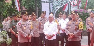 Kunjungan Kerja Kapolri Jendral Listyo Sigit Kemedan Dihadiri Pengobatan Masal Dan Baksos Kepada Masyarakat Medan