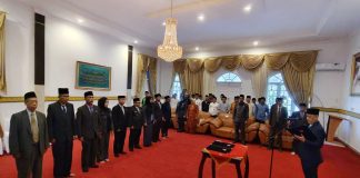 Bupati Lingga Lantik 9 Orang Pejabat Tinggi Pratama, Berikut Nama-namanya
