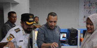 Bupati Al- Farlaky ‘Kembali Kerumah Besar’ Serambi Indonesia