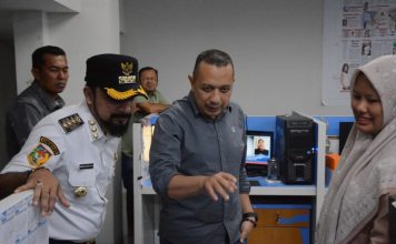 Bupati Al- Farlaky ‘Kembali Kerumah Besar’ Serambi Indonesia