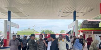 Jelang Lebaran, Bupati Al- Farlaky Pastikan Harga Bahan Pokok Stabil & BBM Tepat Takaran