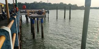 Belum Genap Setahun Ponton Pelabuhan Tanjung Buton di Lingga Rusak Parah, Warga Kecewa