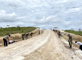 Sinergi TNI-Polri dan Masyarakat, TMMD ke-123 di Natuna Bangun Akses Jalan dan Fasilitas Umum
