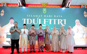 Hari Raya Kedua Idul Fitri, Bupati Bengkalis Hadiri Open House Forkopimda Riau