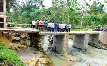 Jembatan Putus Di Nagori Dolok Hataran, Bupati Simalungun Tinjau dan Akan Segera Menindaklanjuti Perbaikan Jembatan