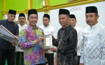 Safari Ramadan di Tualang Plh Sekda Siak Pastikan Bantuan Sosial Tepat Sasaran